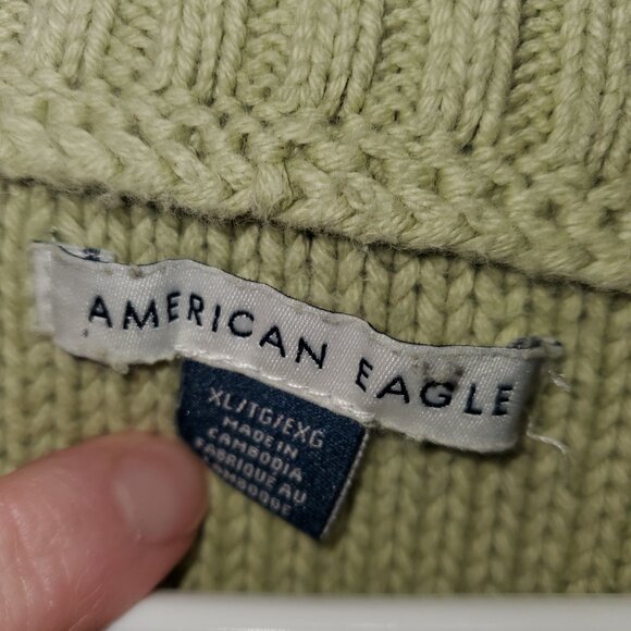 America Eagle Chunky Knit V-Neck Sage green Sweater Cropped XL - Picture 4 of 5